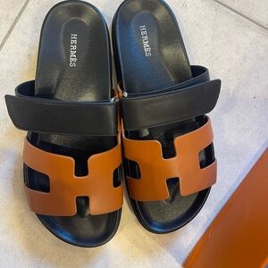 Hermes Chypre sandals